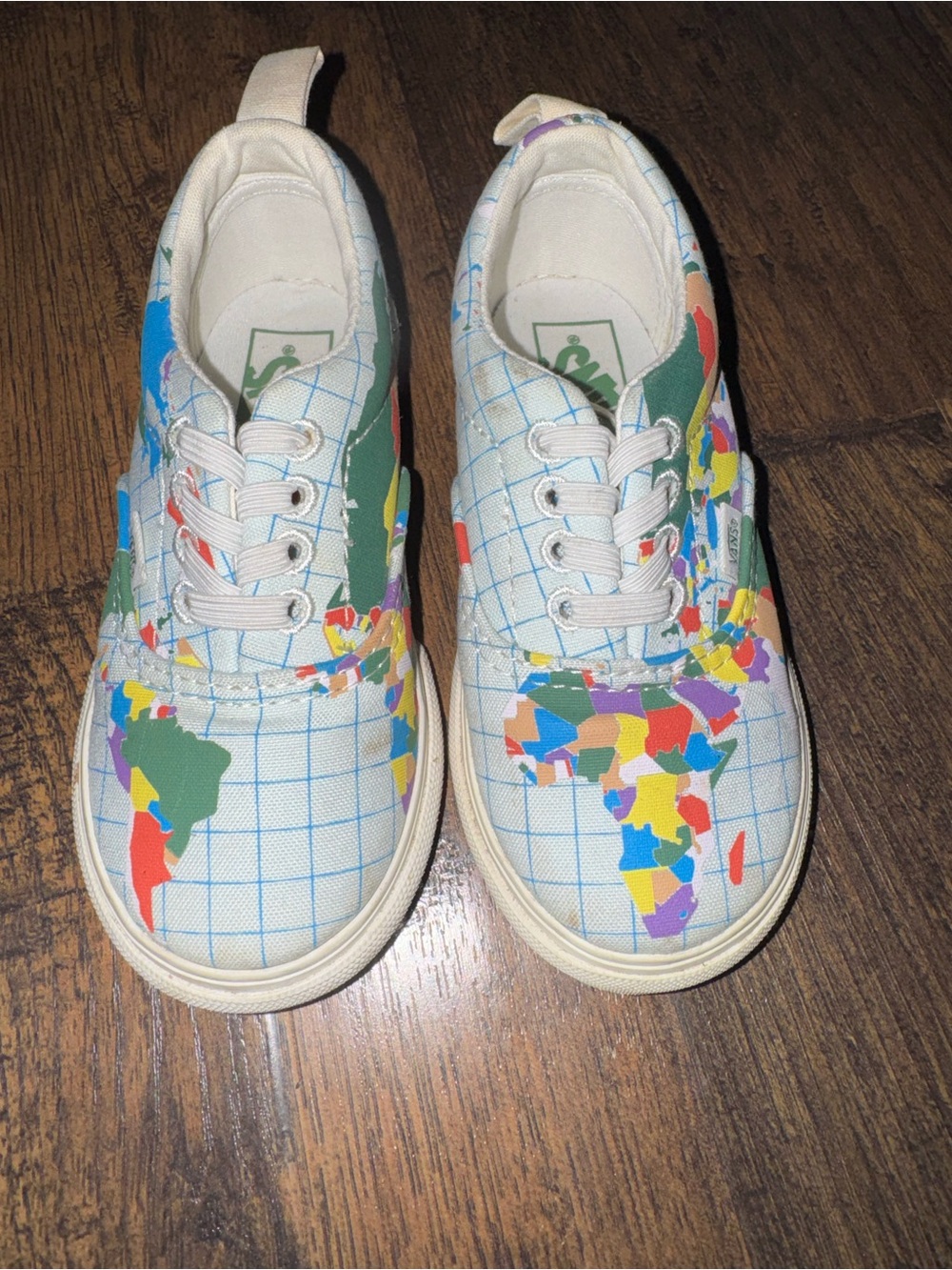 Vans Toddler World Map Canvas Sneakers - White with Multicolor Prints Size 8.5